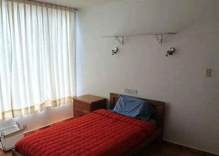 Para Profesionistas Guest house Mexico City